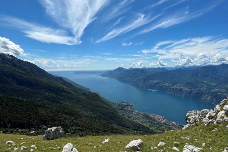 Monte Baldo i jezioro Loppio wyjazd z północnej Gardy