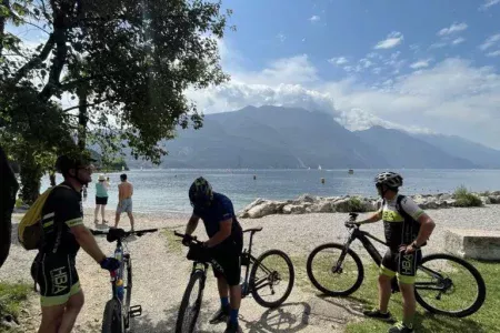 Wycieczka rowerowa Jezioro Garda, polski przewodnik